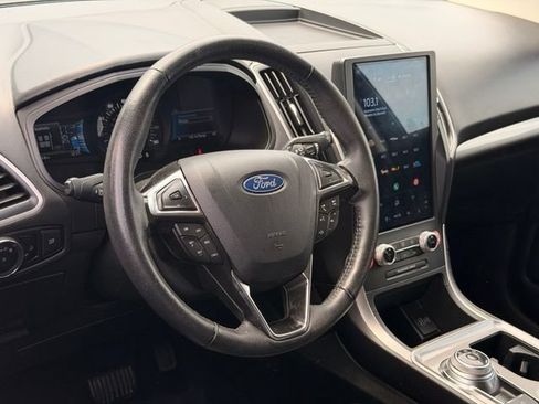 Used 2024 Ford Edge SEL AWD/4WD image 19
