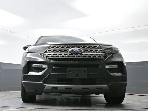 Used 2023 Ford Explorer Limited AWD/4WD image 27