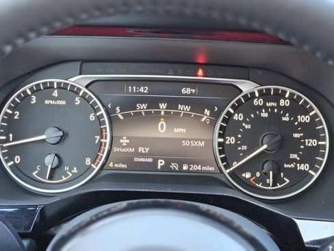 New 2025 Nissan Pathfinder SL image 18