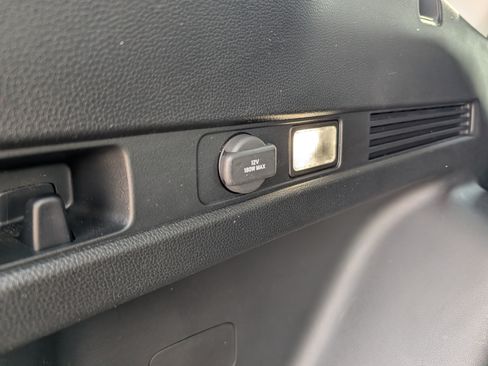 Used 2024 Honda CR-V LX image 19
