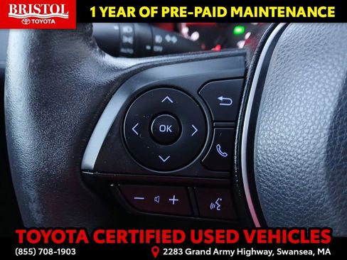 Certified 2022 Toyota RAV4 XLE Premium image 30