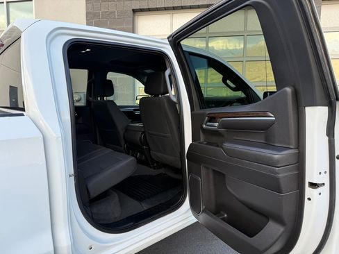 Used 2022 GMC Sierra 1500 Elevation image 26