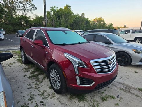 Used 2019 Cadillac XT5 Luxury image 3