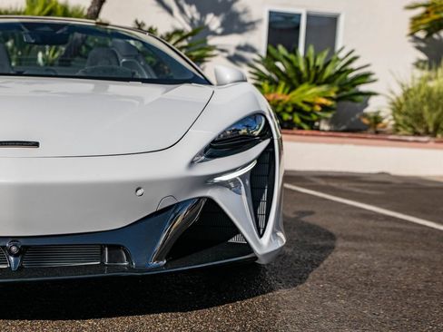 New 2026 McLaren Artura Spider image 6