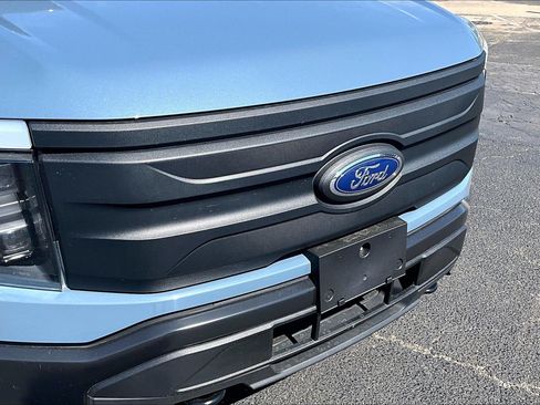 Used 2023 Ford F150 Lightning Pro AWD/4WD image 30