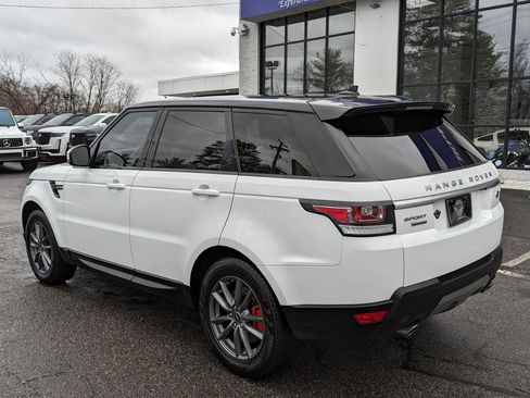 Used 2016 Land Rover Range Rover Sport SE image 10