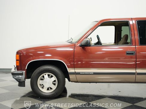 Used 1998 GMC Sierra 1500 2WD Extended Cab w/ Imagemax Pkg image 22
