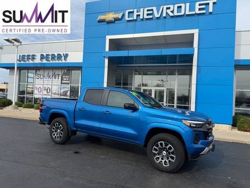 Used 2024 Chevrolet Colorado Z71 w/ Z71 Convenience Package 2 AWD/4WD image 1