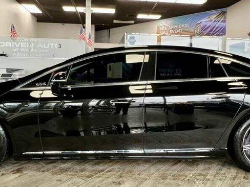 Used 2023 Mercedes-Benz EQS 580 4MATIC Sedan image 35