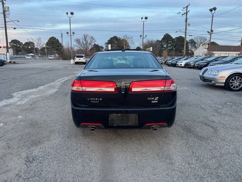 Used 2012 Lincoln MKZ Base AWD 4dr Sedan image 8
