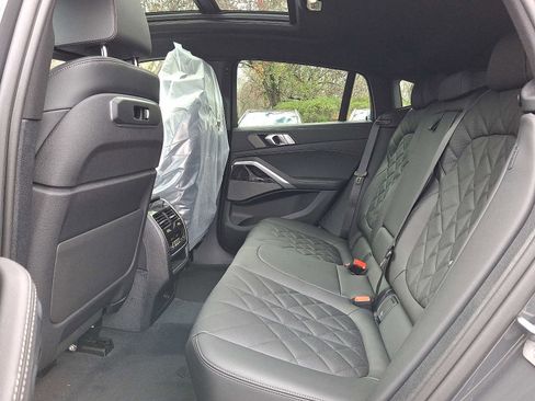 New 2026 BMW X6 xDrive40i image 5