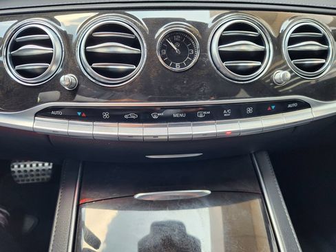 Used 2018 Mercedes-Benz S 450 Sedan image 18