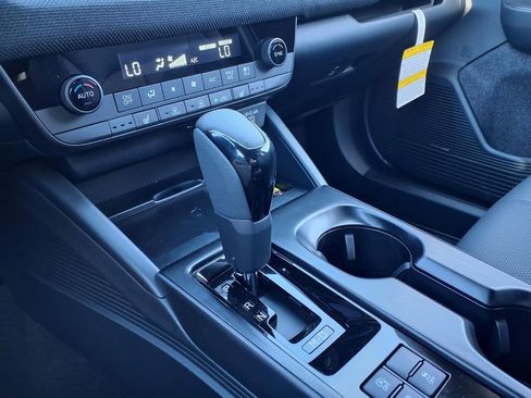 New 2026 Subaru Outback Limited AWD/4WD image 19