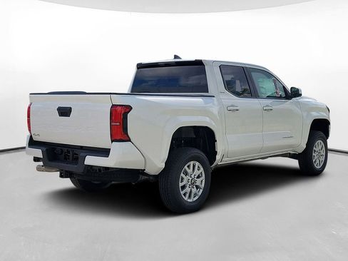New 2026 Toyota Tacoma SR5 AWD/4WD image 4