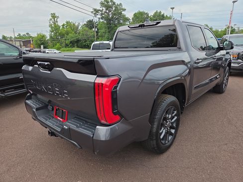 Used 2023 Toyota Tundra Platinum AWD/4WD image 3