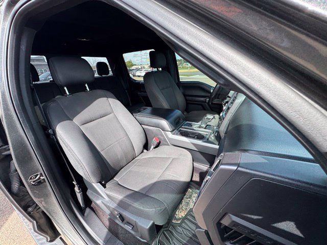 Used 2016 Ford F150 XLT w/ Equipment Group 302A Luxury AWD/4WD image 11