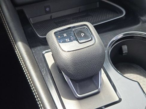 Used 2021 Nissan Rogue Platinum AWD/4WD image 29