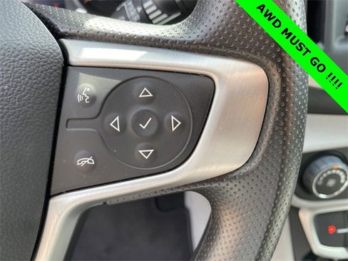 Used 2024 GMC Terrain SLE image 15