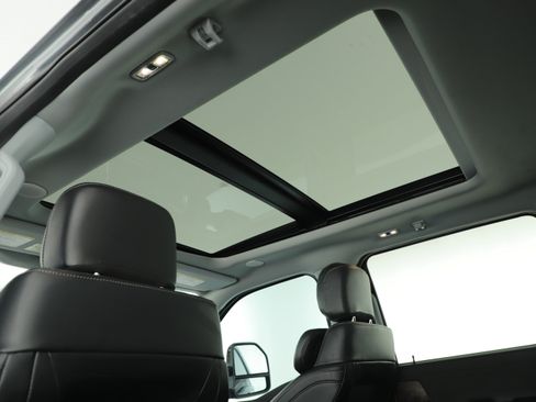 Used 2024 Ford F250 Lariat w/ Lariat Ultimate Package image 7