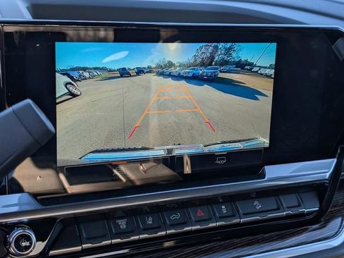 New 2026 GMC Sierra 2500 SLE w/ SLE Value Package; image 28