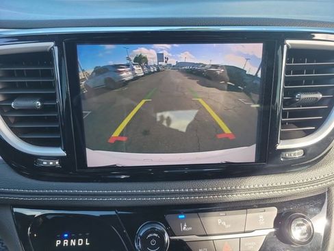 New 2023 Chrysler Pacifica Touring-L w/ S Appearance Package image 27