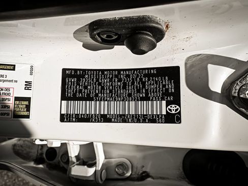 Used 2022 Toyota Corolla LE FWD image 19