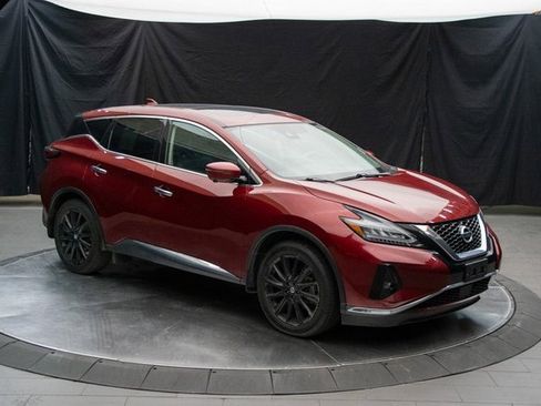Used 2022 Nissan Murano SL w/ SL Moonroof Package image 2
