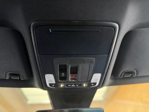 Used 2026 Honda Civic Sport Touring image 39