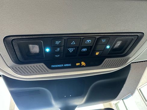 New 2026 Ford Expedition Active image 34