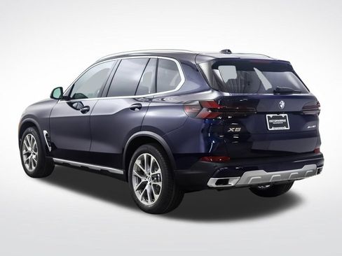 New 2026 BMW X5 xDrive40i w/ Climate Comfort Package AWD/4WD image 3