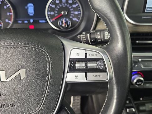 Used 2022 Kia Telluride SX w/ SX Prestige Package AWD/4WD image 32