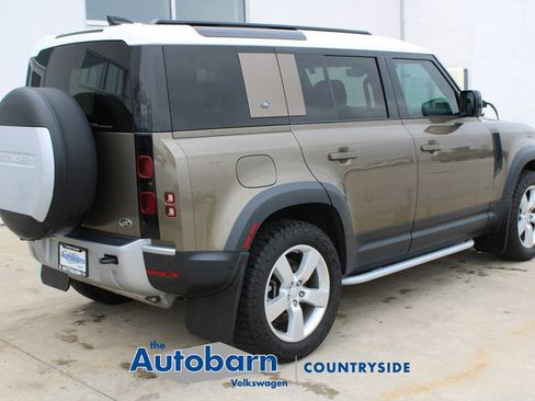 Used 2021 Land Rover Defender 110 SE AWD/4WD image 6