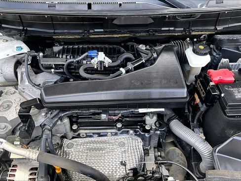 Used 2020 Nissan Rogue S w/ Special Edition Package FWD image 32
