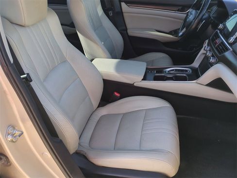Used 2018 Honda Accord EX-L image 27