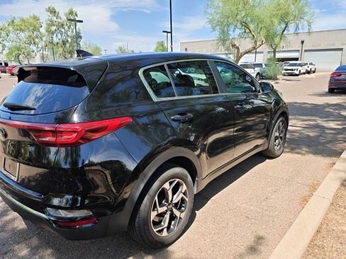 Used 2022 Kia Sportage LX FWD image 12