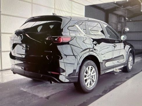Used 2025 MAZDA CX-5 AWD 2.5 S w/ Preferred Package image 6
