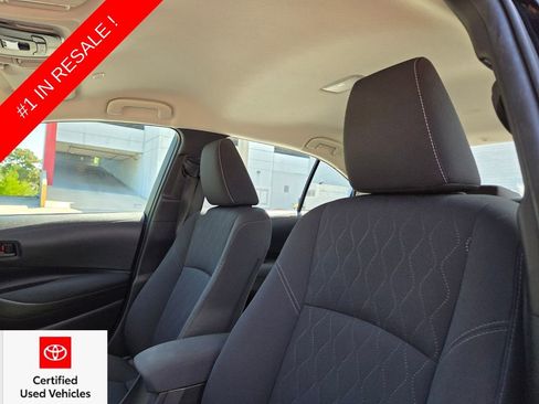 Certified 2025 Toyota Corolla LE FWD image 23