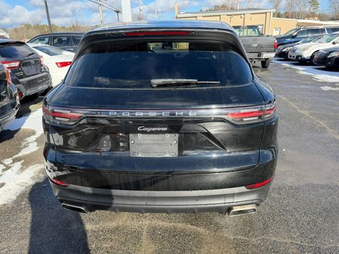 Used 2019 Porsche Cayenne AWD image 5