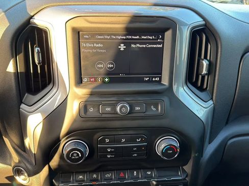 Used 2022 Chevrolet Silverado 1500 Custom RWD image 27