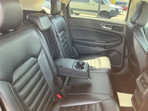 Used 2021 Ford Edge SEL AWD/4WD image 20