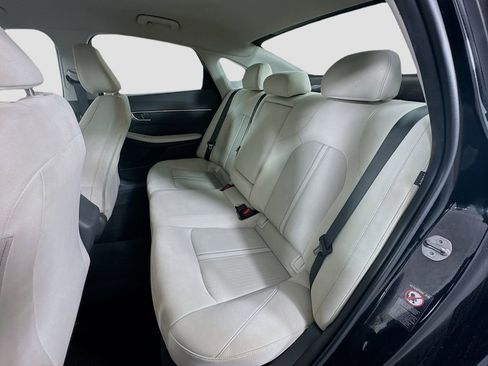 Used 2023 Hyundai Sonata SEL FWD image 25