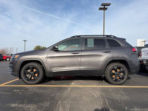 Certified 2019 Jeep Cherokee Latitude Plus image 1