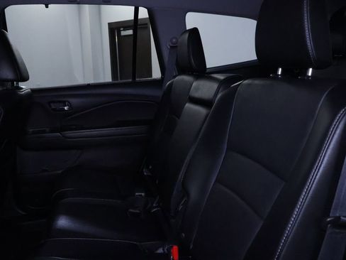 Used 2021 Honda Pilot Special Edition image 16