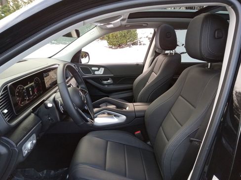 Used 2025 Mercedes-Benz GLE 350 4MATIC image 10