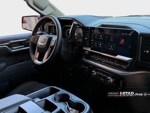 Used 2026 GMC Sierra 1500 Elevation AWD/4WD image 19