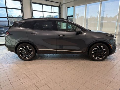 Certified 2024 Kia Sportage SX image 6