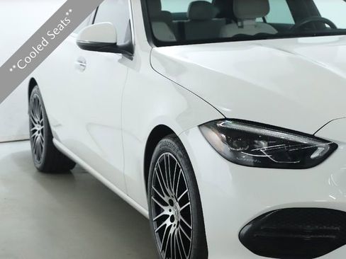 Used 2023 Mercedes-Benz C 300 4MATIC Sedan image 5
