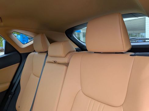 Used 2025 Lexus NX 250 FWD w/ Accessory Package (2T) image 27
