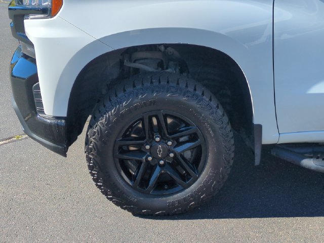 Used 2022 Chevrolet Silverado 1500 LT Trail Boss w/ Bed Protection Package AWD/4WD image 10