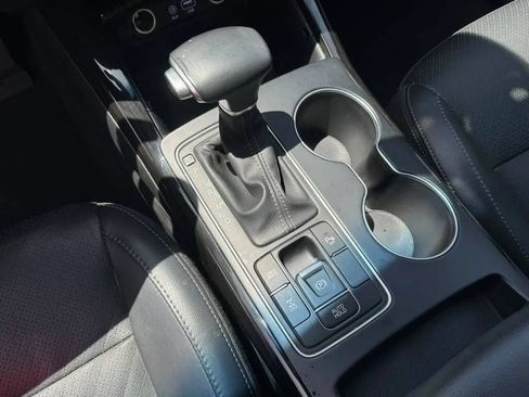 Used 2019 Kia Sorento EX AWD/4WD image 18